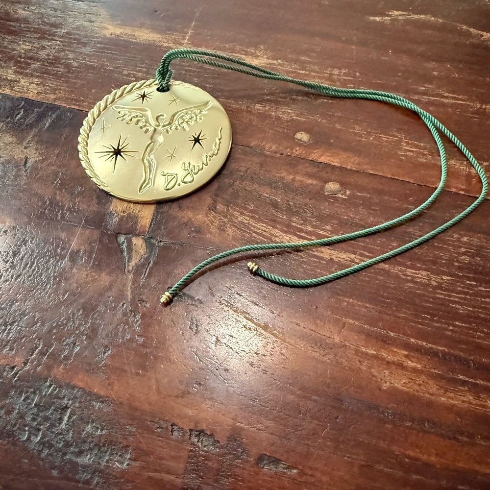 AUTHENTIC DAVID YURMAN PENDANT